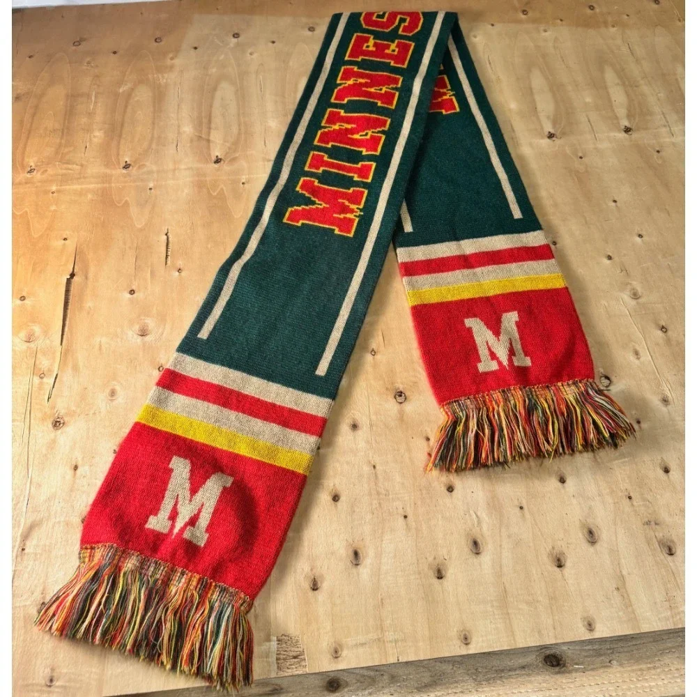 Minnesota Scarf Knit Winter‎ Fan Gear Red Green 